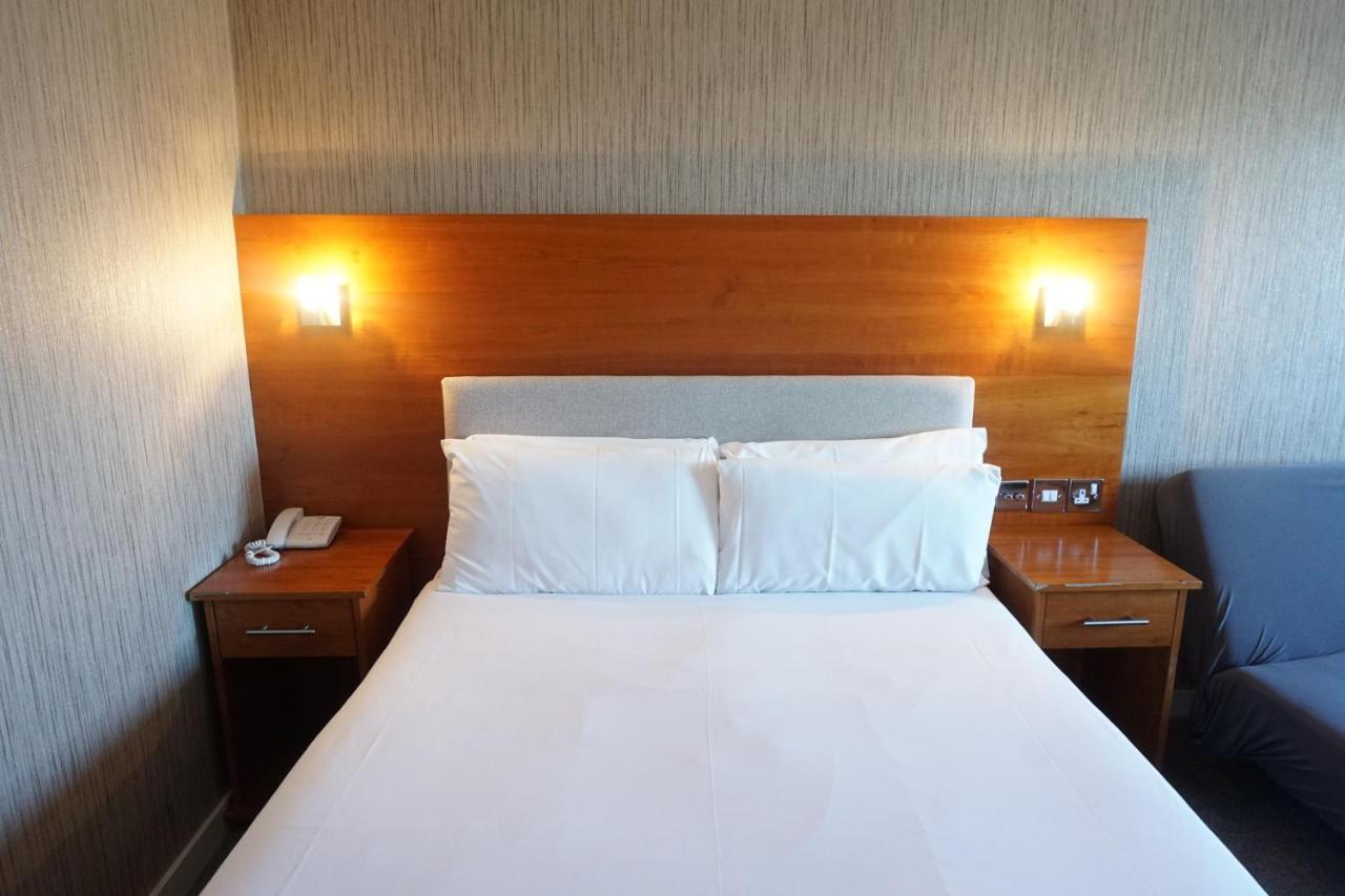 The Park Hotel Sefton Екстер'єр фото
