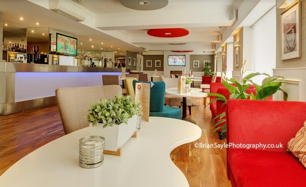 The Park Hotel Sefton Екстер'єр фото