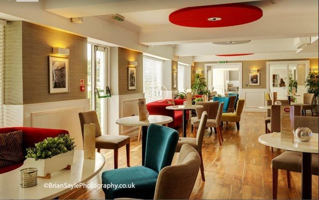 The Park Hotel Sefton Екстер'єр фото