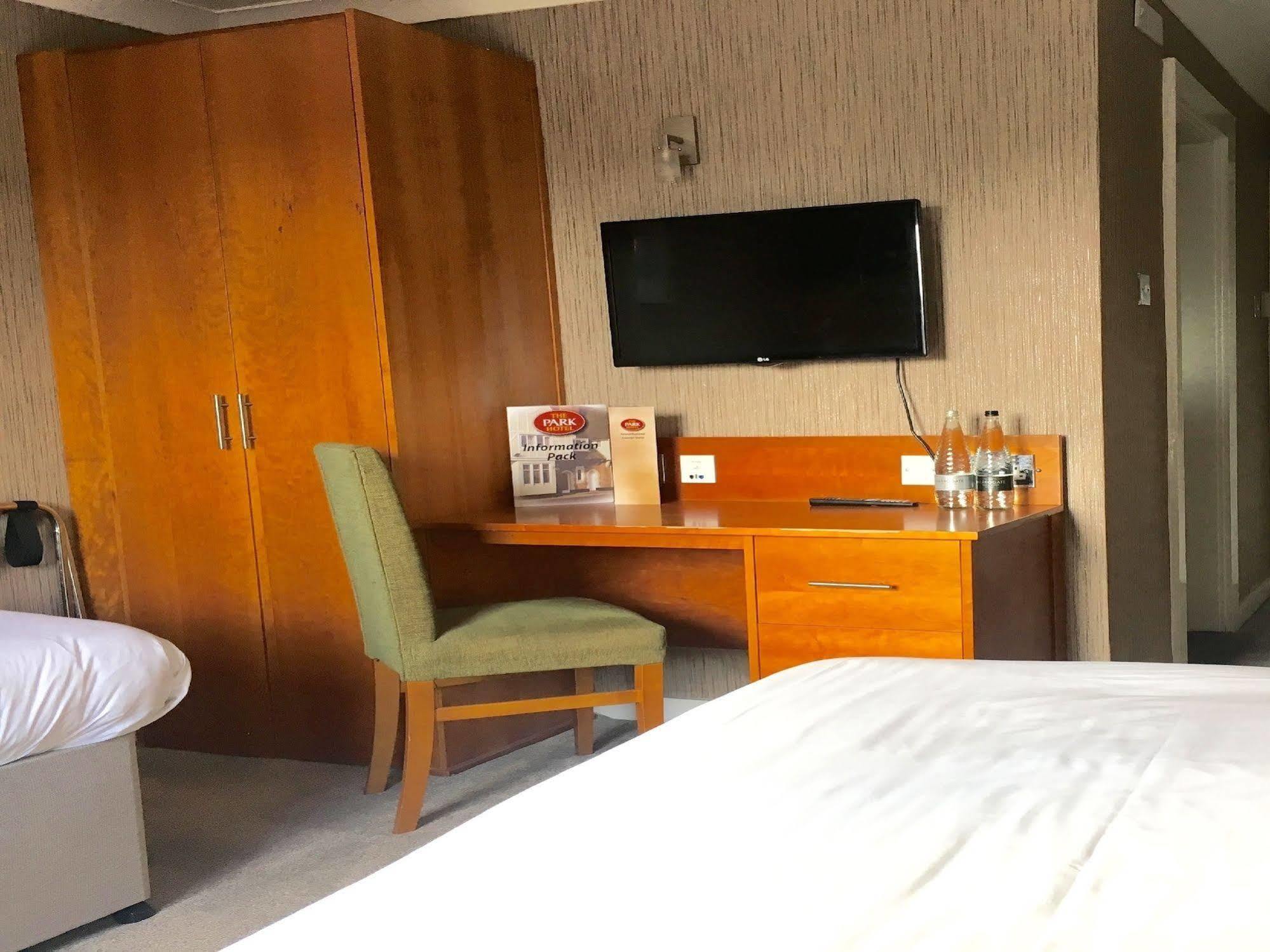 The Park Hotel Sefton Екстер'єр фото