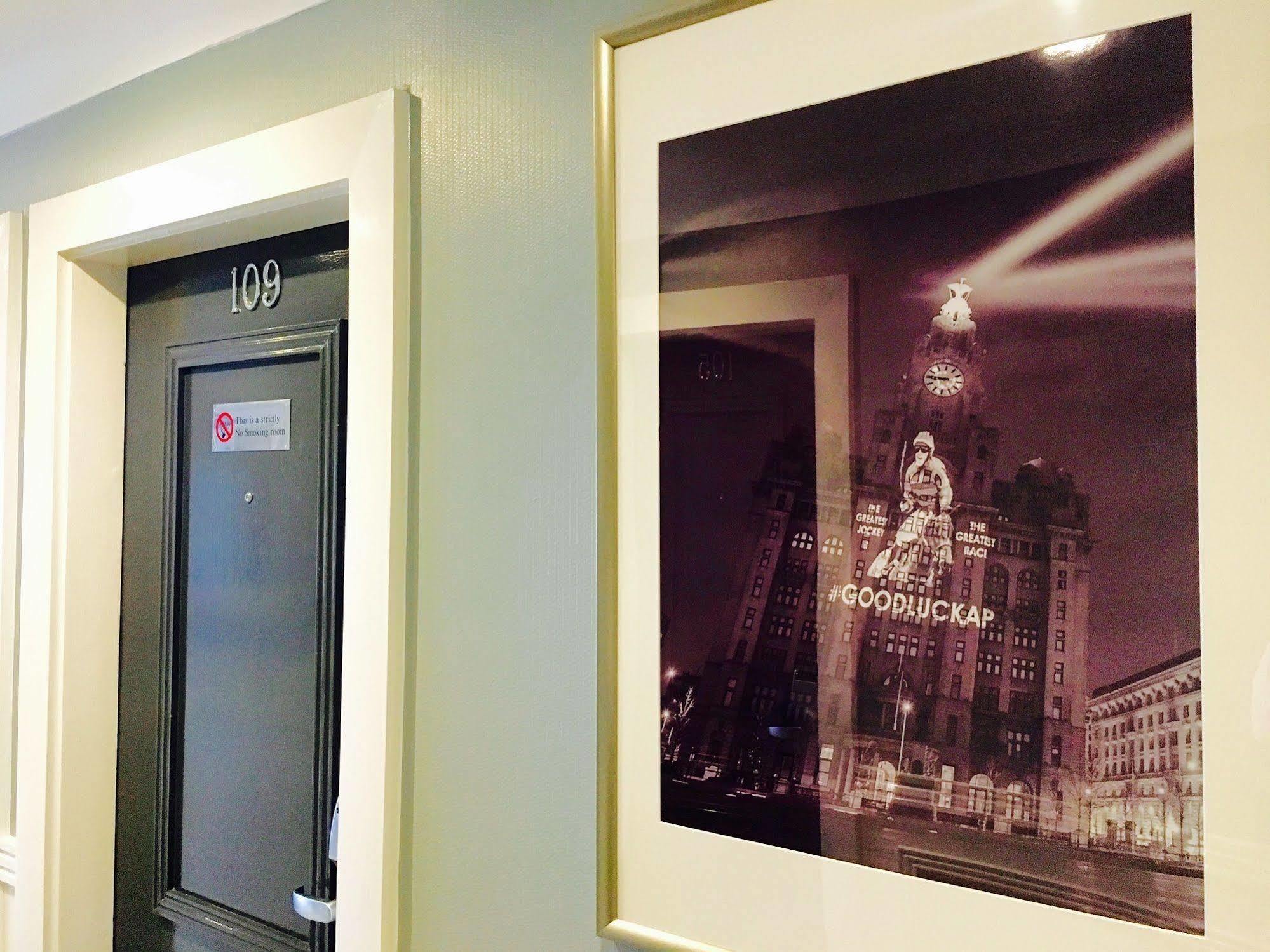 The Park Hotel Sefton Екстер'єр фото